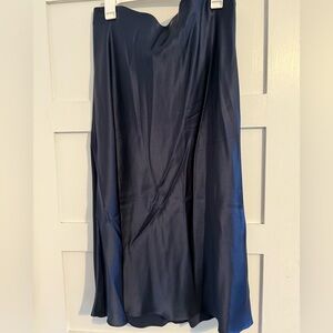 Midi silk slip skirt, A-Line. Navy blue, XL Quince.